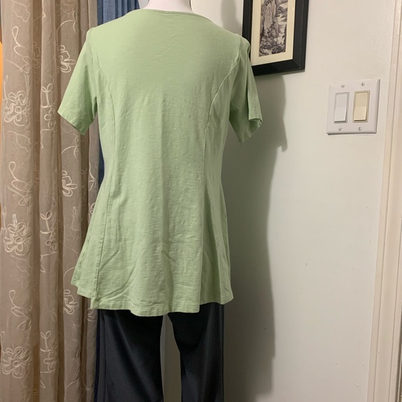 Denim and Co Sage Green Tunic - Picture 7 of 9